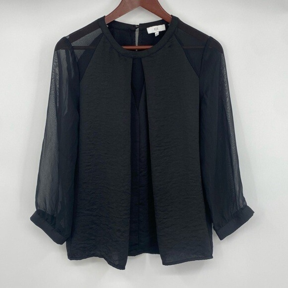 NSR Sheer Shoulder Blouse Top Womens Size Medium Black Pleated 3/4‎ Sleeve Sheer